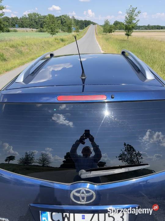 Toyota Corolla Verso 2007 silnik 22 D4D moc 136 Wieniec sprzedam
