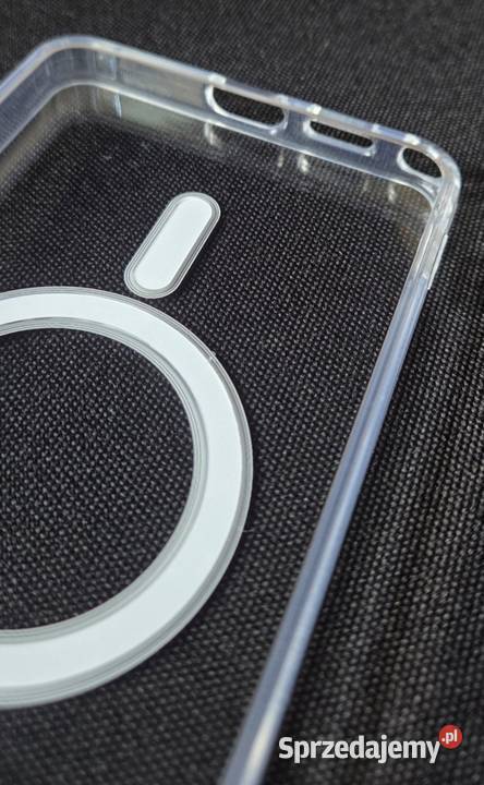 Etuicase klasyczne przezroczyste z MagSafe na śląskie