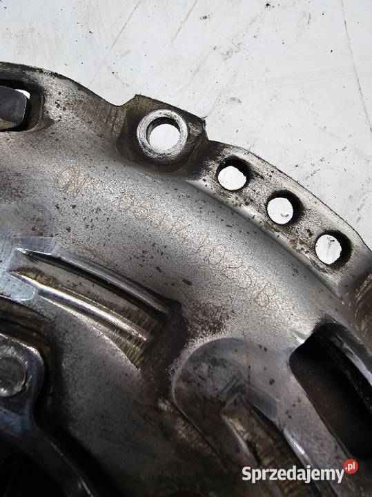 SPRZĘGŁO KOŁO DWUMAS AUDI VW 18 TFSI 06J105266K osobowe Przystajń