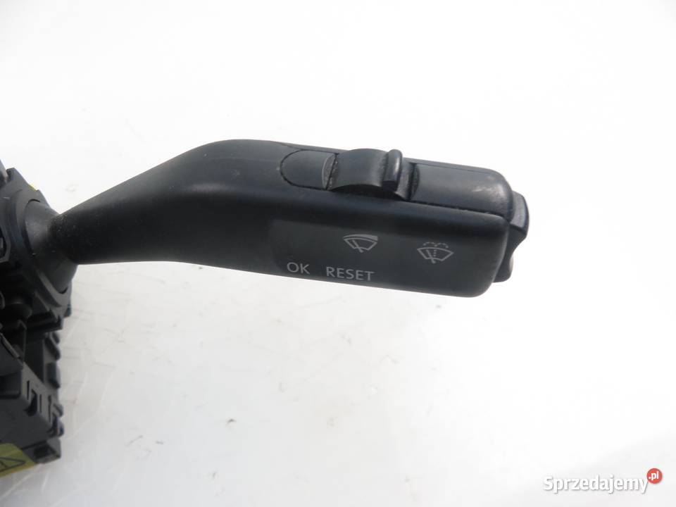 PRZEŁĄCZNIK ZESPOLONY PASSAT B6 3C5953513A