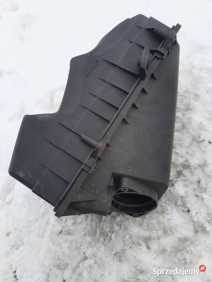 VW Golf IV 4 18 20V obudowa filtra powietrza Ksawerów