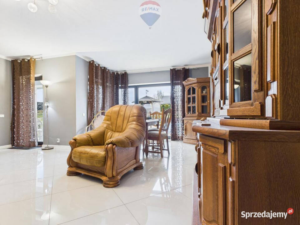 Dom jednorodzinny Bydlino Liczba pokoi 4 Domy