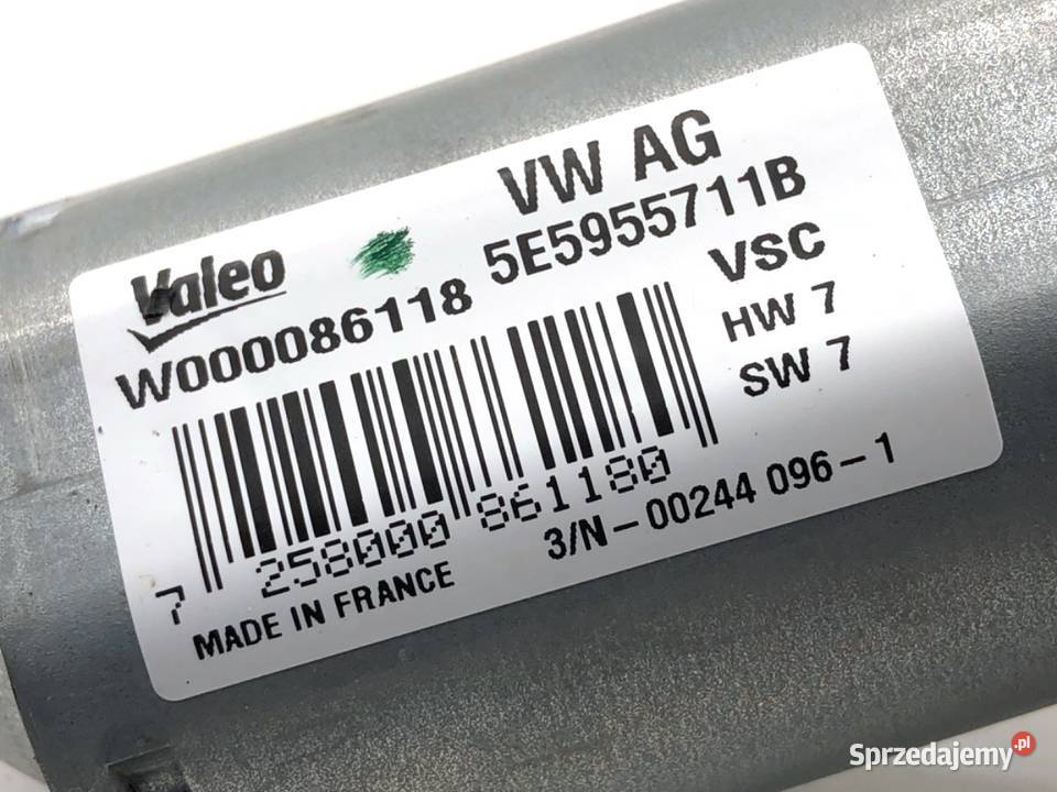 SILNIK WYCIERACZEK TYŁ AUDI Q3 II 5E5955711B SUV sprzedam