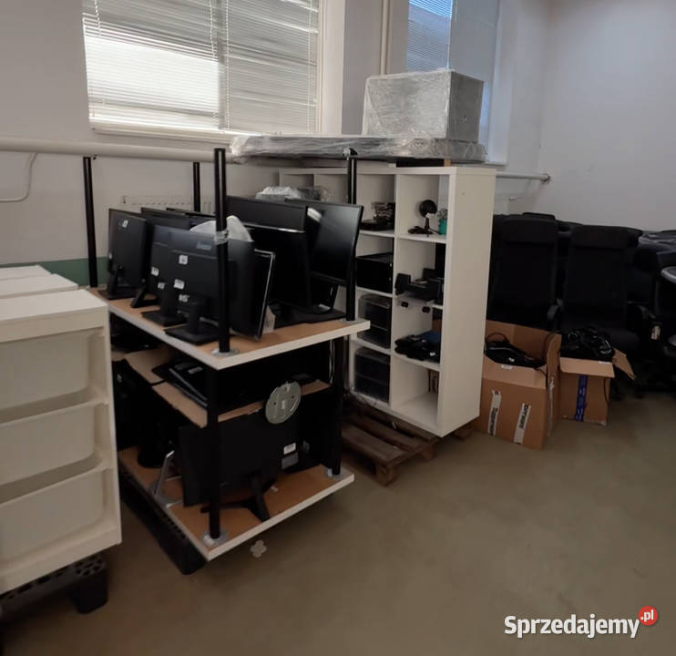 Wyposażenie biura sprzęt komputerowy syndyka Warszawa