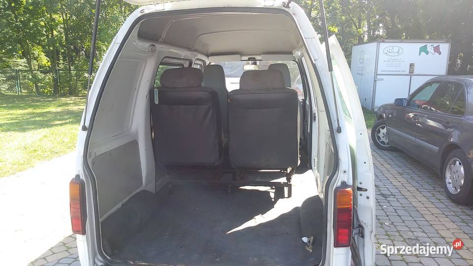Daihatsu minibus DIESEL van nieuszkodzony Dąbrowa Tarnowska