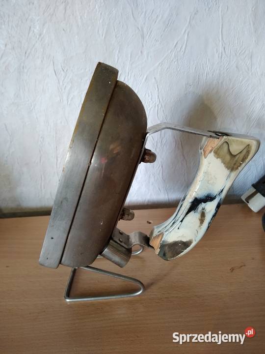 Stare ciekawe żelazko PRL Dąbrowa Górnicza sprzedam