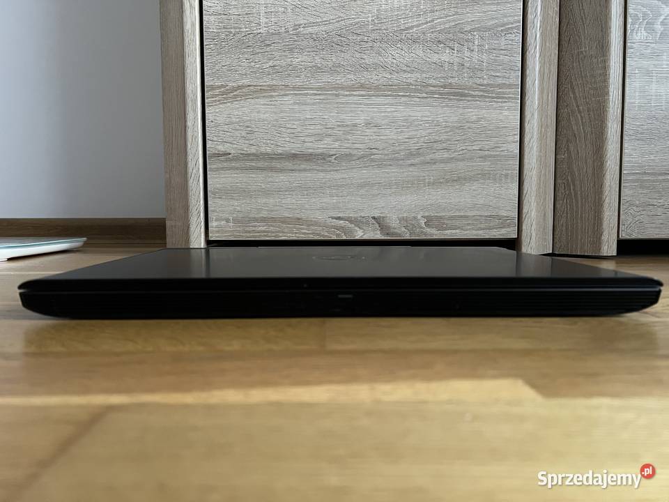 Dell Inspiron 15 7577 Gaming i57300HQ 8GB RAM Święta Katarzyna