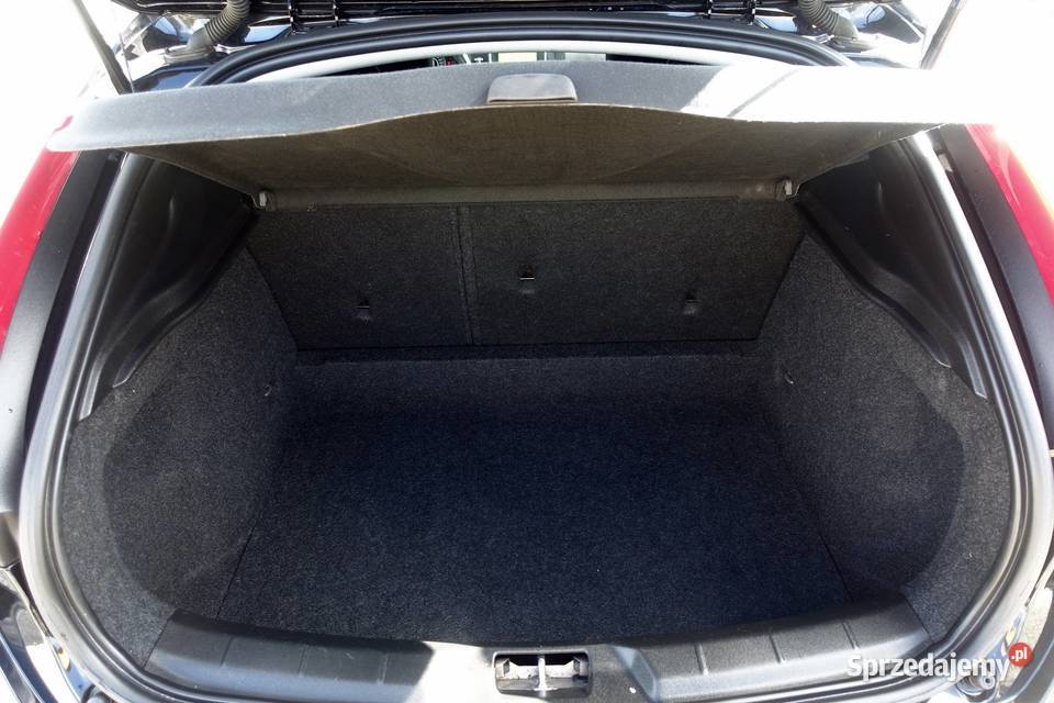 Volvo V40 D2 120 LIFT Full LED Navi Wymieniony MP3 śląskie