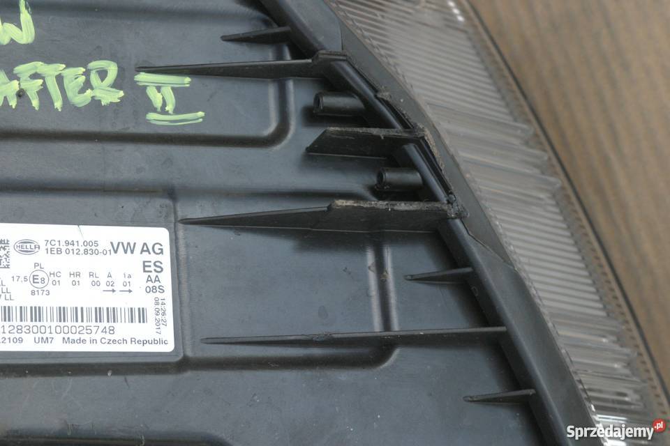 VW CRAFTER LAMPA HALOGEN REFLEKTOR PRZÓD LEWY lubuskie Bieleń