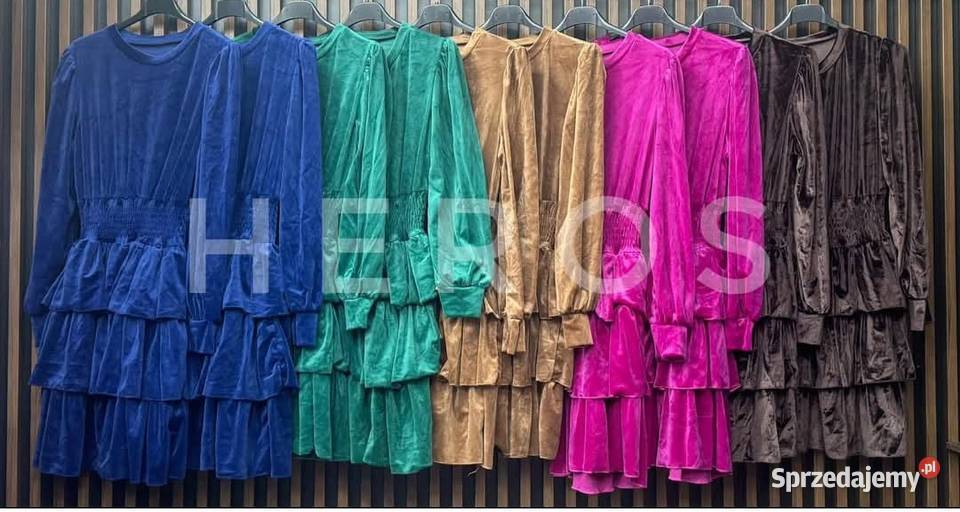 Sprzedam welurowe sukienki Brzeziny sprzedam