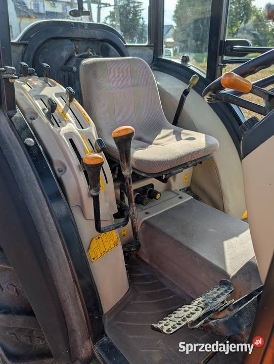 Ciągnik Sadowniczy John Deere 5410 Narrow Działyń