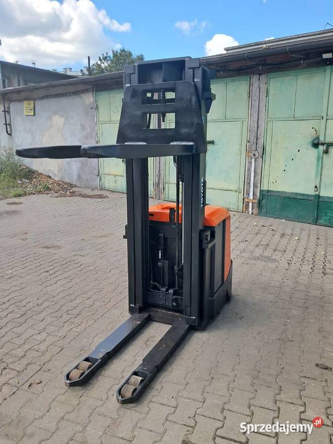 Wózek paleciak elektryczny Toyota BT 7SLL16 Bytom