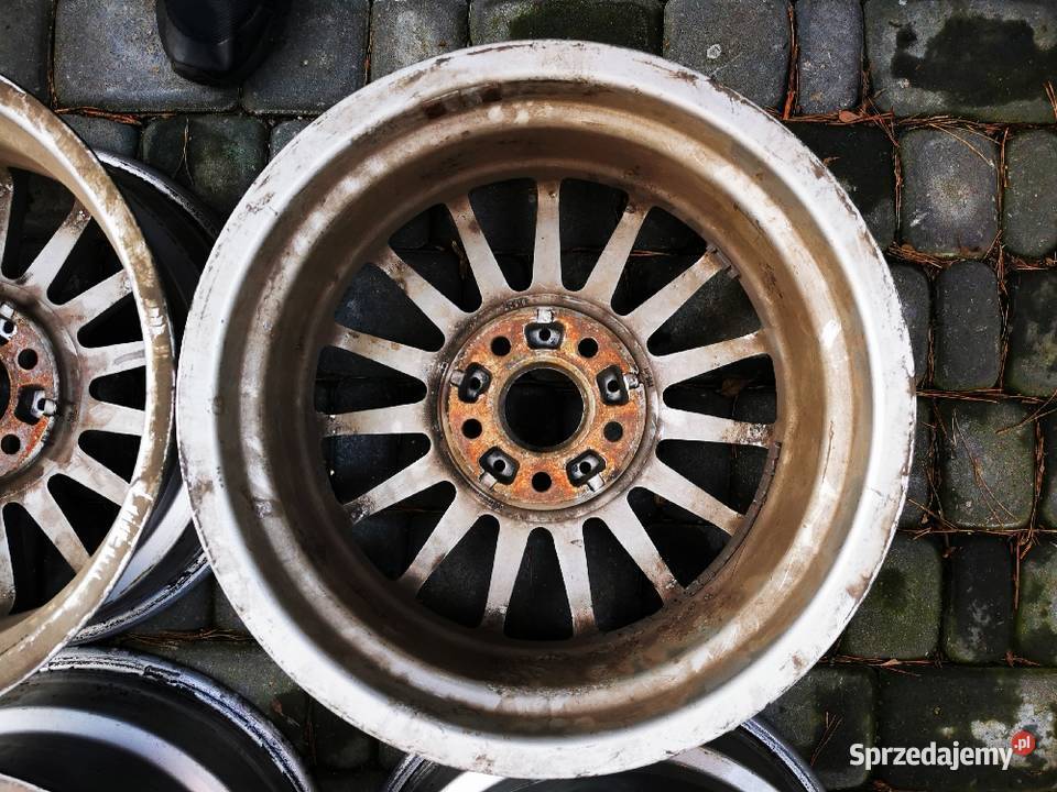 BMW Styling 32 17 x 8J IS 20 ET z E39 Izabelin B