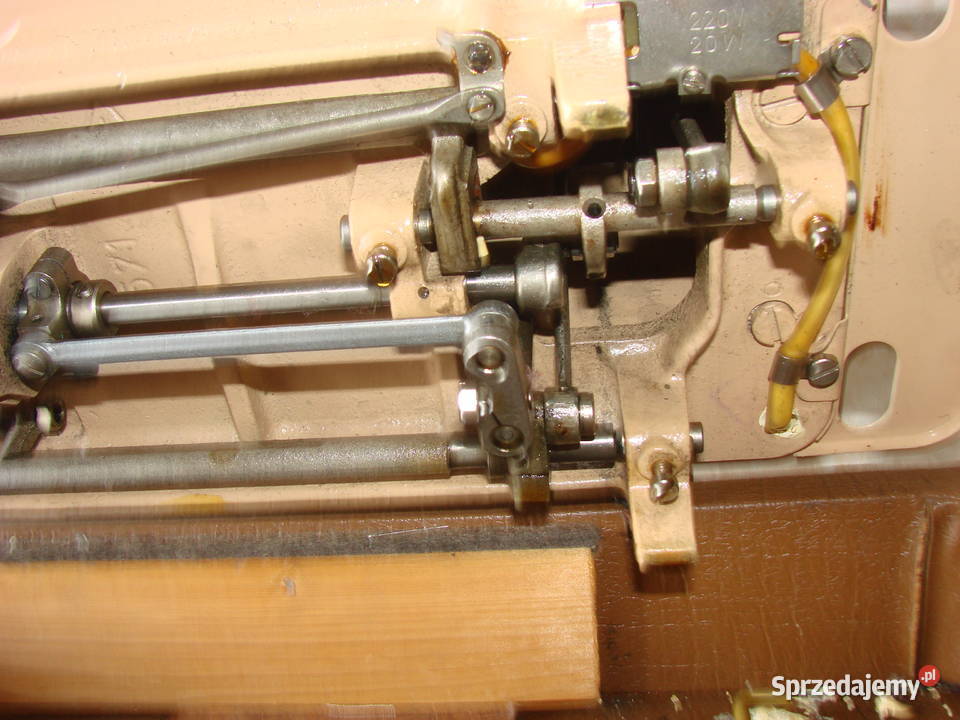 Łucznik 432 maszyna do szycia PRL pomorskie Pruszcz Gdański