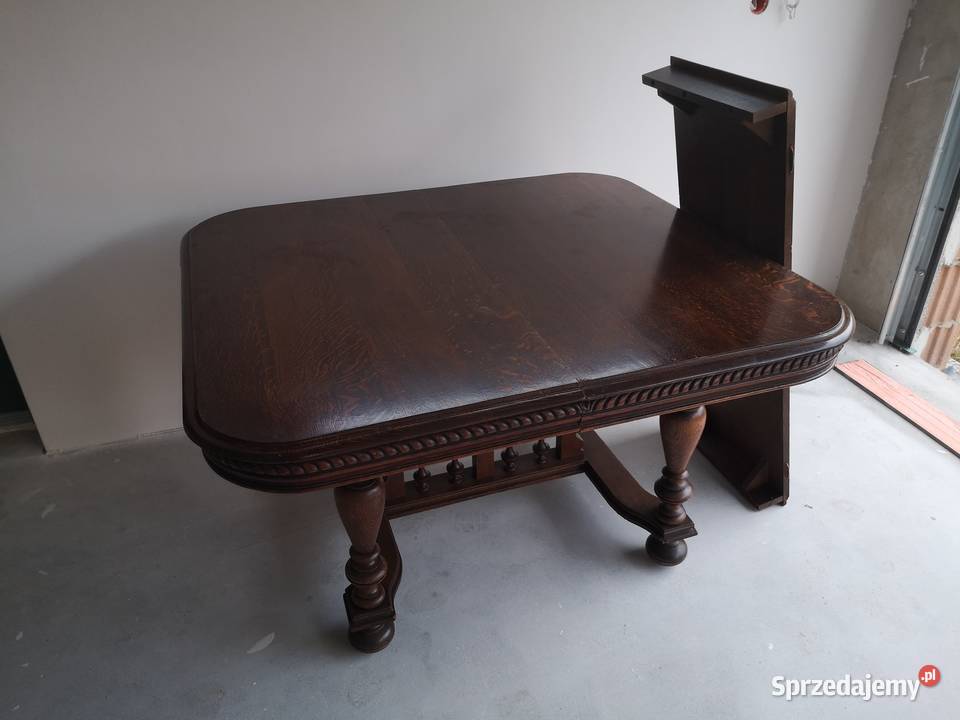 Stary rzeźbiony rozkładany stółdębowy Aleksandrów Łódzki