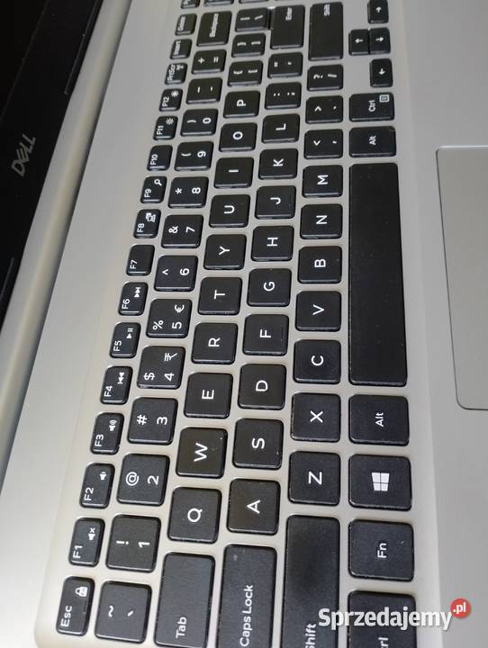 Laptop dell Inspiron 5570