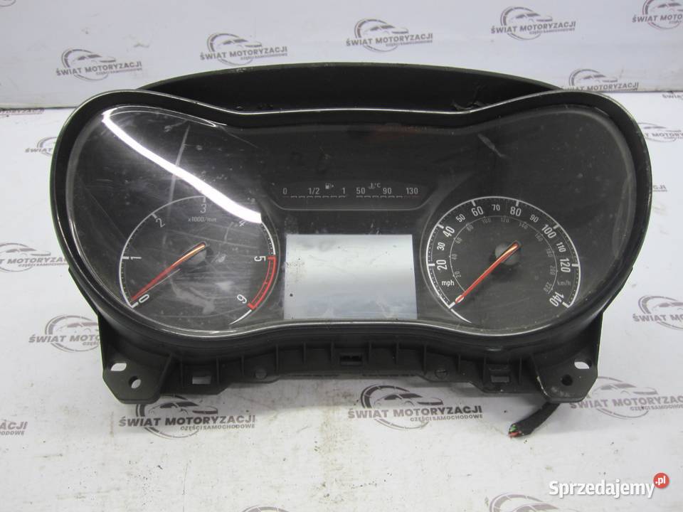 OPEL CORSA E 17r licznik zegary ANGLIK 39129460 osobowe Kielce