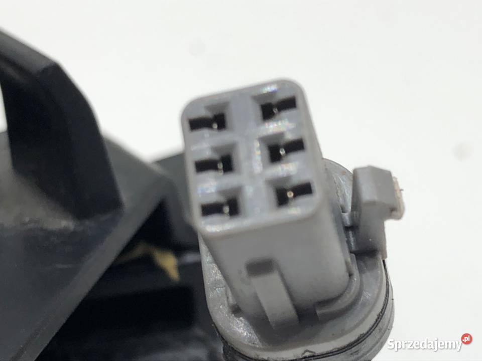 KLAMKA ZEWNĘTRZNA LEWY PRZÓD KIA CEED Kombi sprzedam