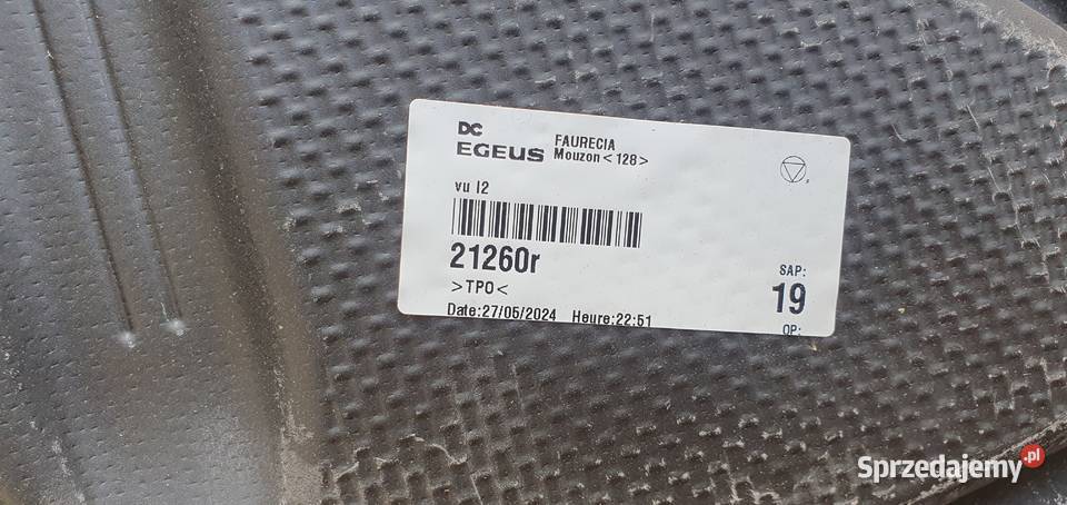 Mercedes eCitan MATA BAGAŻNIKA Wykładzina Guma Wrocław sprzedam