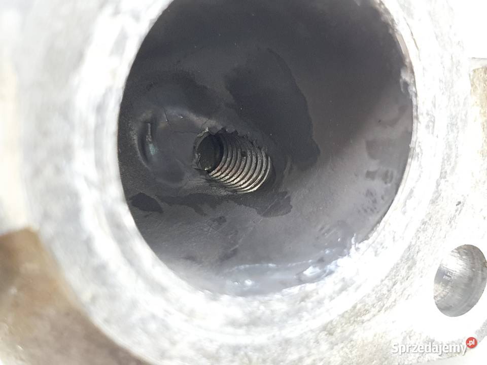 OBUDOWA TERMOSTATU DEKIEL KROCIEC TGB BLADE 550 Janowice