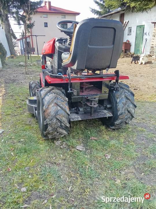 Sprzedam traktorek kosiarkę dwucylindrowy 18hp