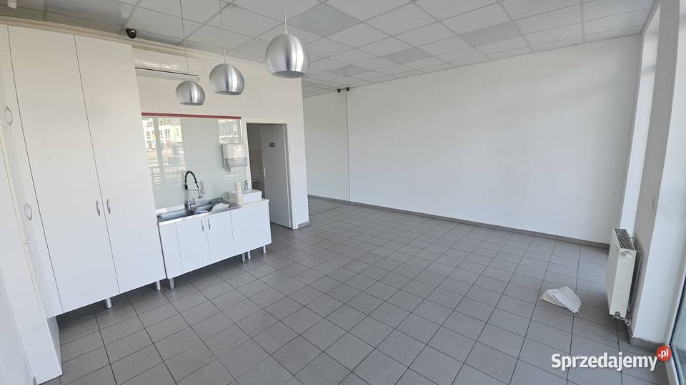 Wynajmę lokal użytkowy handlowy witryna parter 33m2 dolnośląskie Wrocław sprzedam