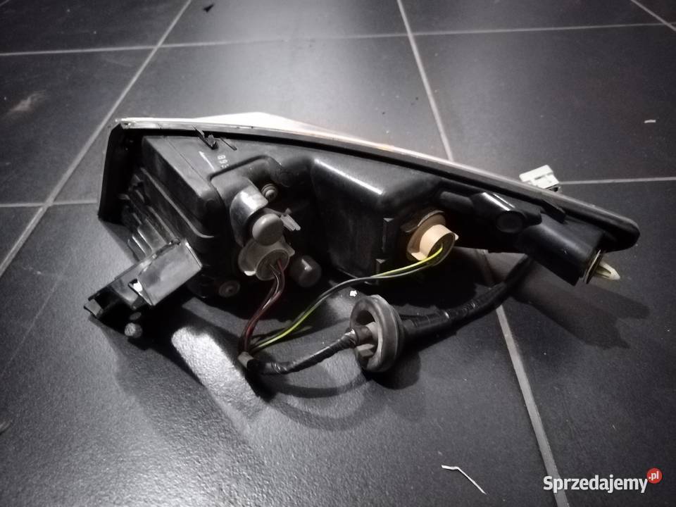 Lampa lewy tył w błotnik honda civic ufo Europa Oświetlenie mazowieckie Dziecinów