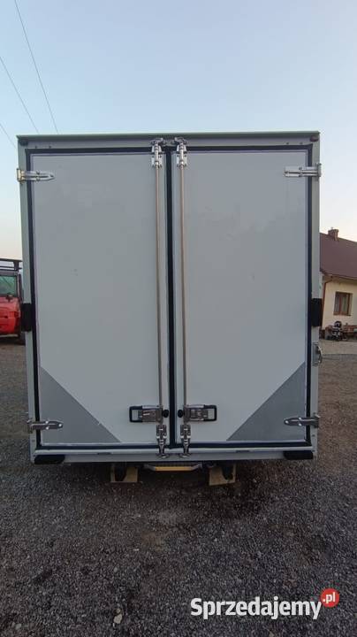 Zabudowa chłodnicza 8 palet Kontener samochodowy Laskowa sprzedam