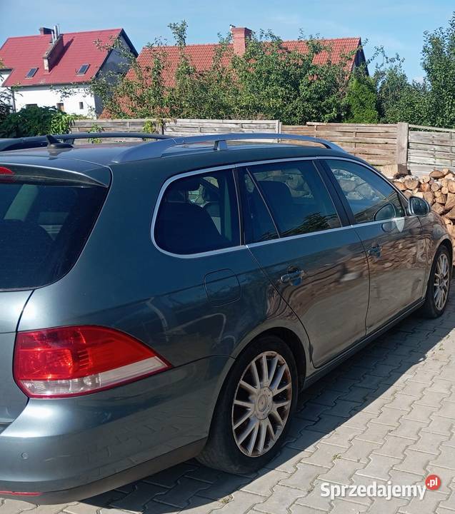 Golf 5 kombi na części Silnik drzwi zderzak Rok produkcji 2009 sprzedam