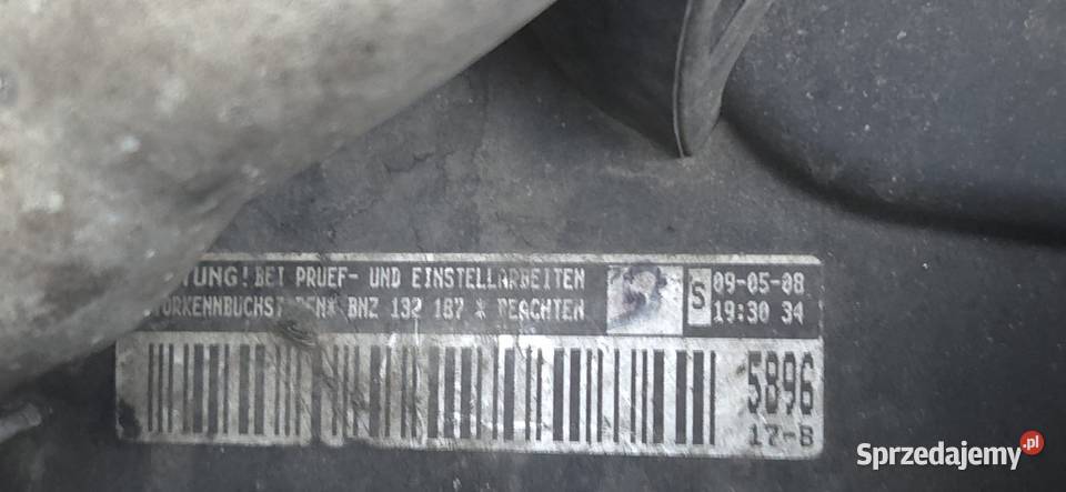 Sprzedam Volkswagena Transporter T5 long 25 Tdi łódzkie Pabianice sprzedam