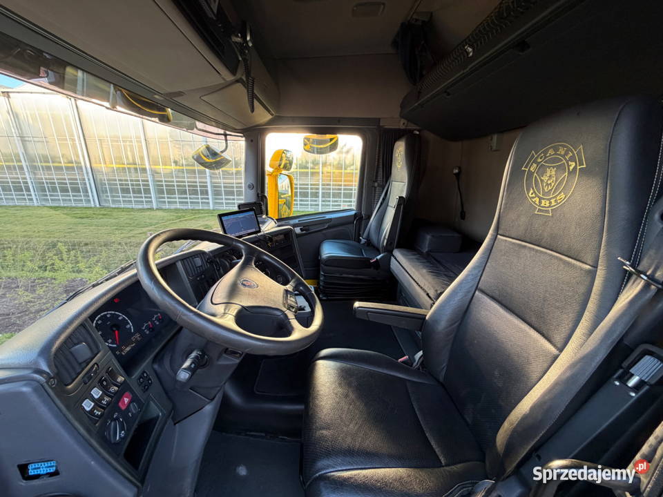 Holownik 8x4 Scania R560 pomoc drogowa Autolawety mazowieckie Warszawa