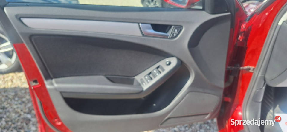 Audi A4 zarejesrtowane climatronic ledy B8 Rok produkcji 2011