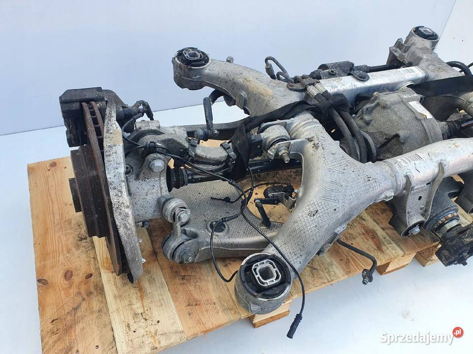 BMW F01 44 BI TURBO 750 TYLNE ZAWIESZENIE Belki zawieszenia Rudka sprzedam