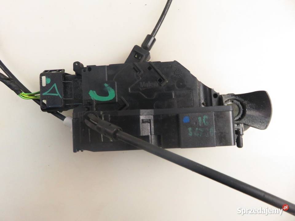 ZAMEK LEWY PRZEDNI PEUGEOT 207 osobowe małopolskie