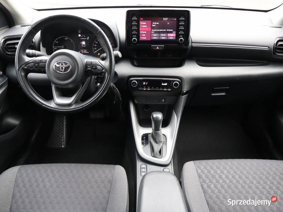 Toyota Yaris 15 VVTi Hybrid Yaris śląskie