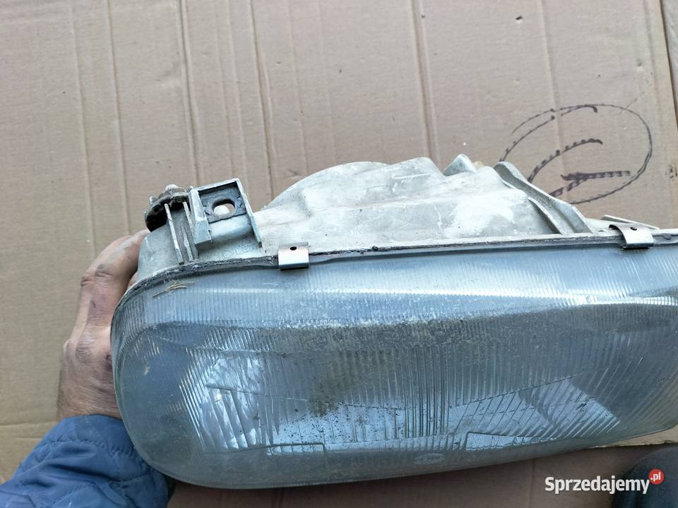 VW WENTO LAMPA PRZEDNIA PRAWA lubelskie Kamień-Kolonia