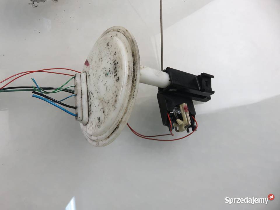 POMPA PALIWA VOLVO S80 I 20 T 8683328