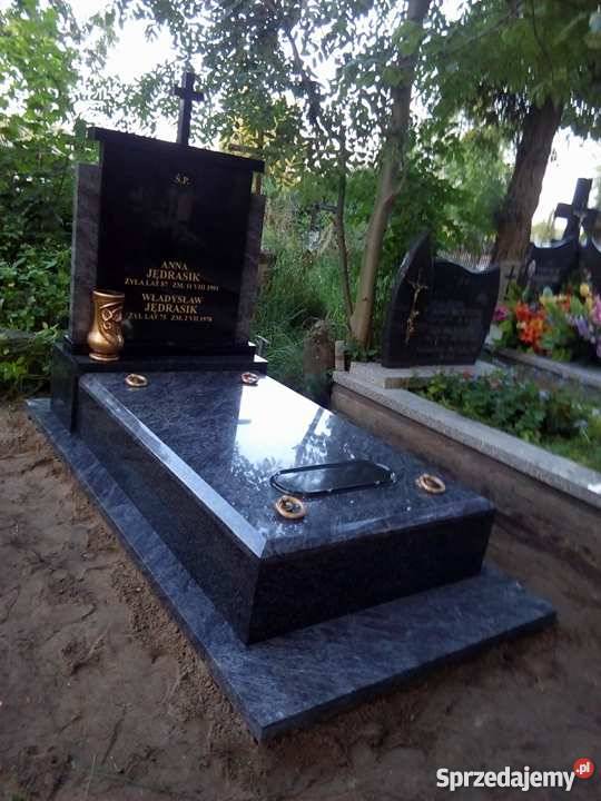 nagrobki pomniki