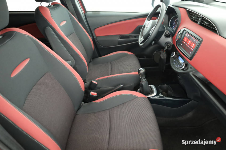 Toyota Yaris 15 Dual VVTi mazowieckie Piaseczno sprzedam