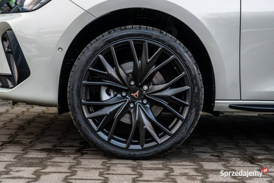Cupra Leon 15 eTSI 150 DSG lakier metallic Łódź sprzedam