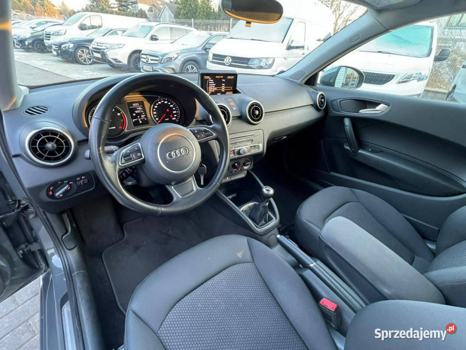 Audi A1 10 TFSI 95 SLine Klima PDC 8X 2010 sprzedam