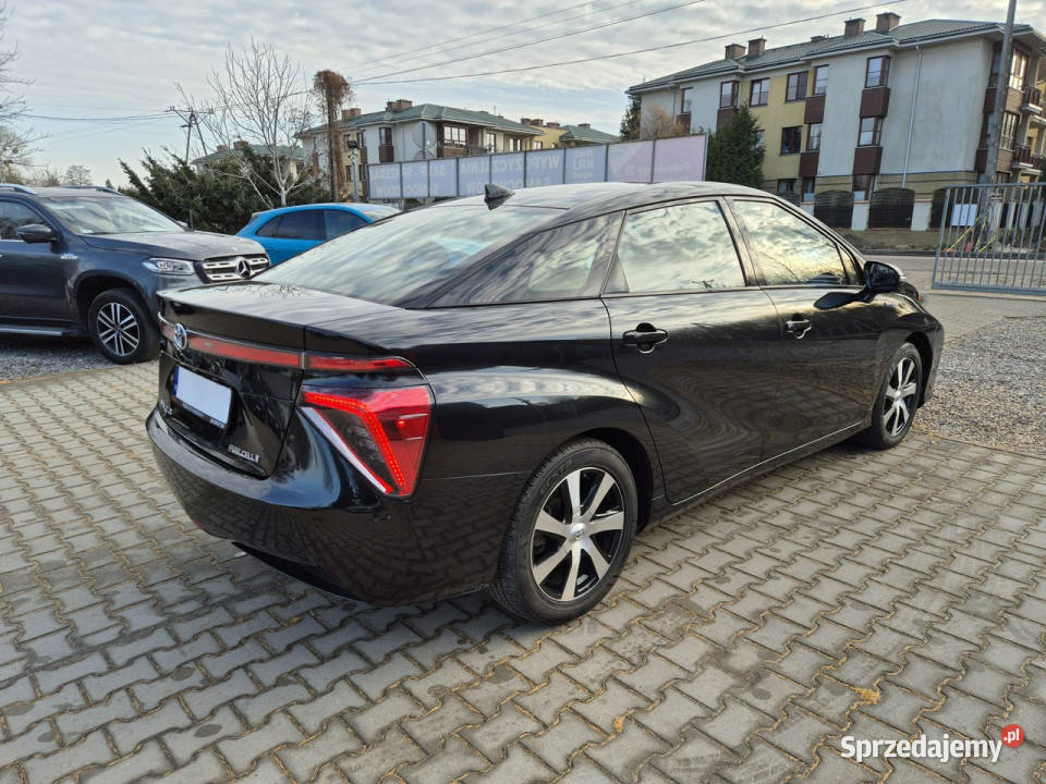 Toyota Mirai Wodór to przyszłość czarny Mirai mazowieckie Konstancin-Jeziorna