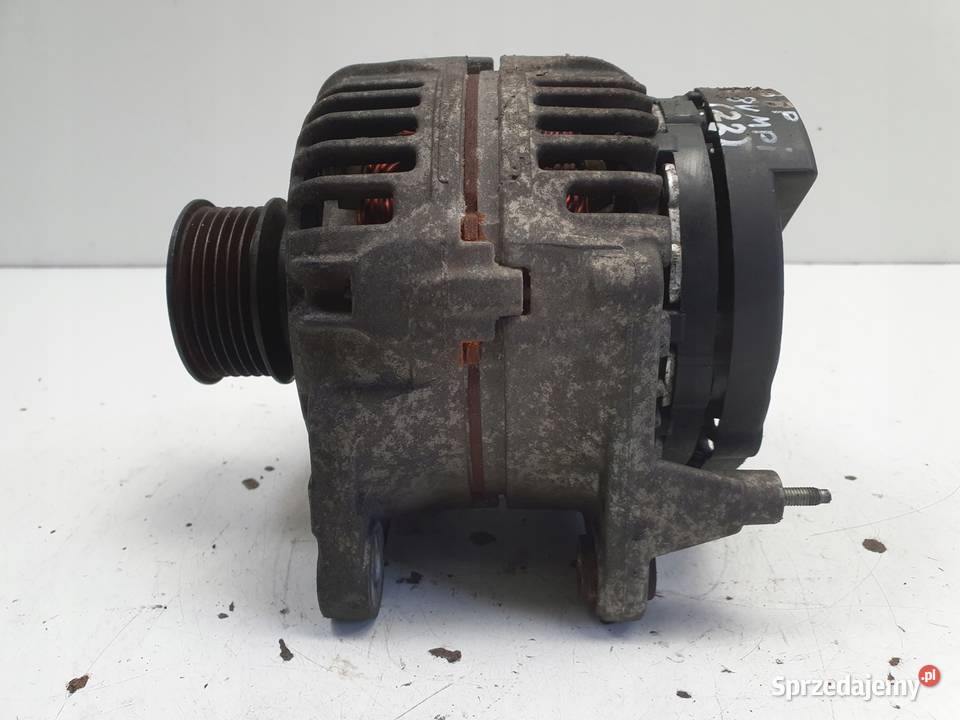 ALTERNATOR Audi A3 8L 16 8V bosch 028903028C 70A Rudka