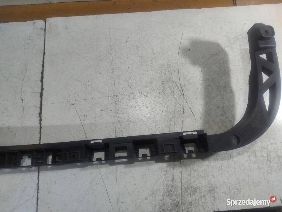 ŚLIZG ZDERZAKA TYŁ VW PASSAT B5 3C9807863