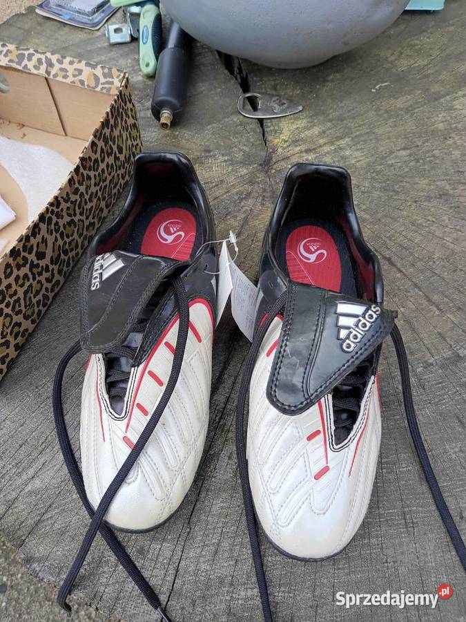 Nowe buty piłkarskie Adidas Predator rozmiar UK Piłka nożna Wąsosz
