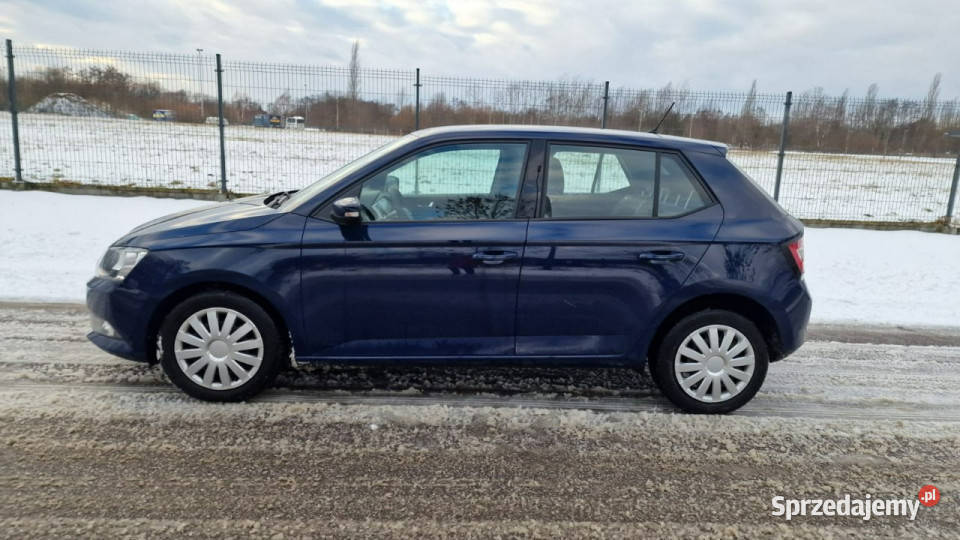 koda Fabia 10 LPG Gaz 2017r Klima Salon Media manualna sprzedam