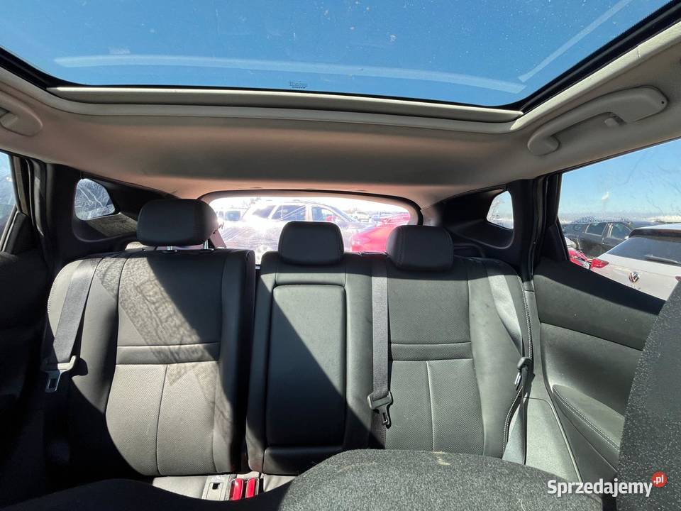 NISSAN Qashqa 16i 163 DIGT Tekna ET277 uszkodzony Qashqai sprzedam