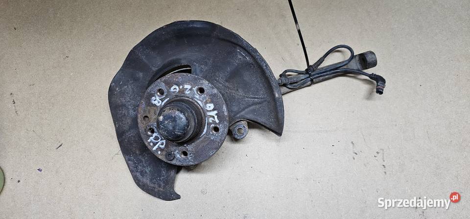 Zwrotnica prawy przód mercedes w210 2102301 Zbąszyń