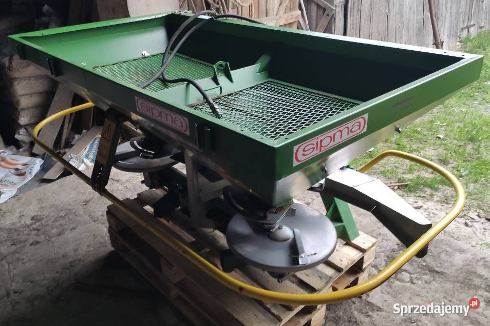 Sipma Antek Rozsiewacz Nawozów pierwszy Chodów