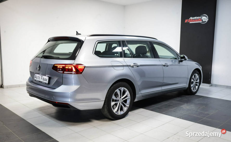 Volkswagen Passat DSGSalon PolskaBezwypadkowyI wielofunkcyjna kierownica Konstantynów Łódzki
